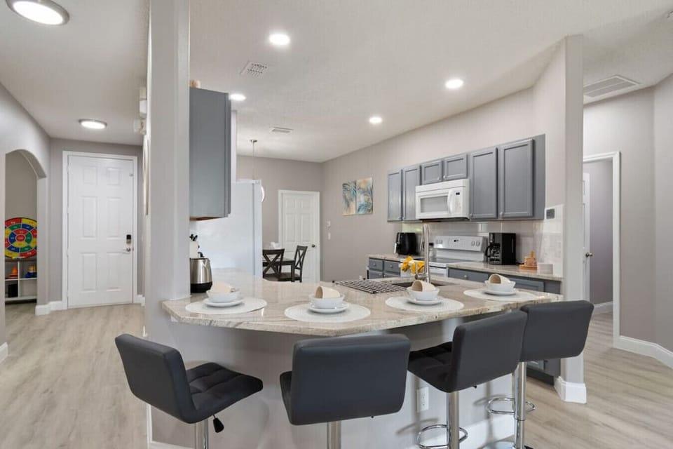 Countertop/Kitchen