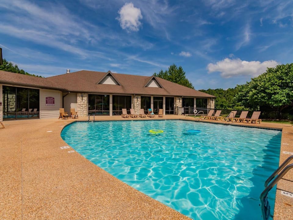 Seasonal outdoor community pool