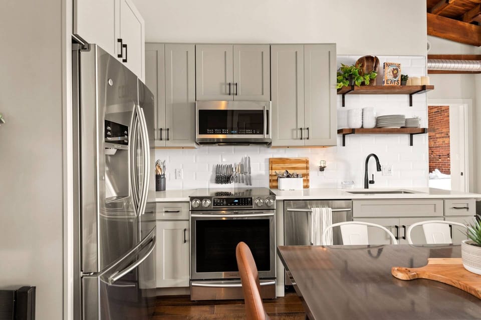 Fully stocked kitchen - Who is making breakfast?