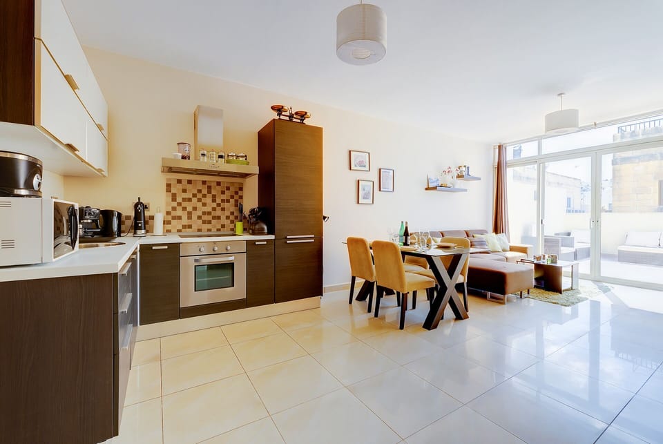 Fridge, stovetop, espresso maker, electric kettle