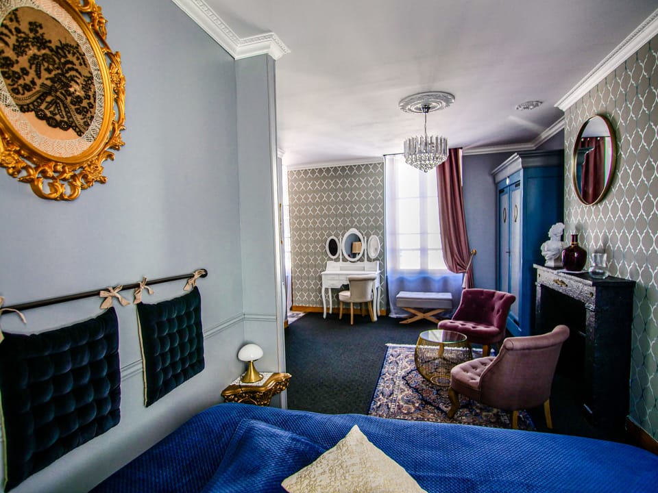 City Suite, City View (Marie Antoinette) | 1 bedroom, individually decorated, individually furnished