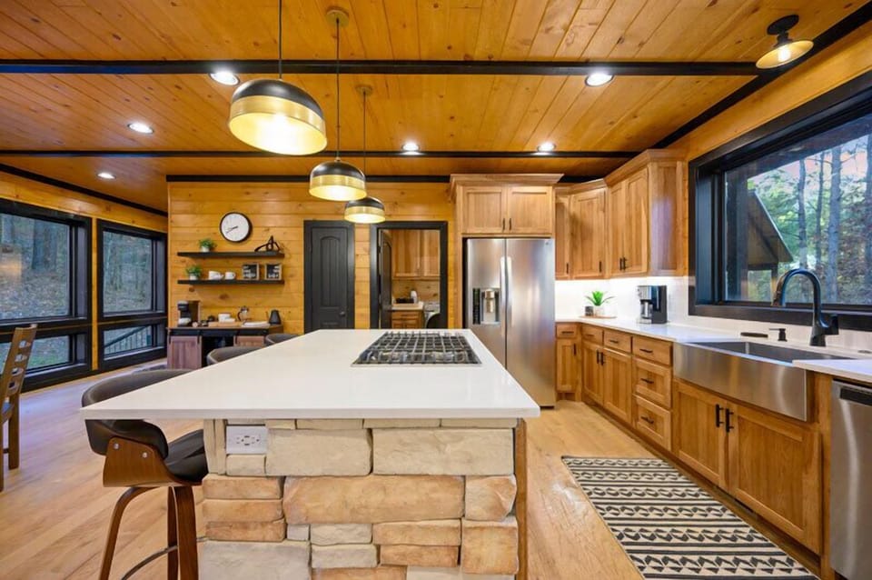 Rustic Treehouse Cabin - Interior Kitchen