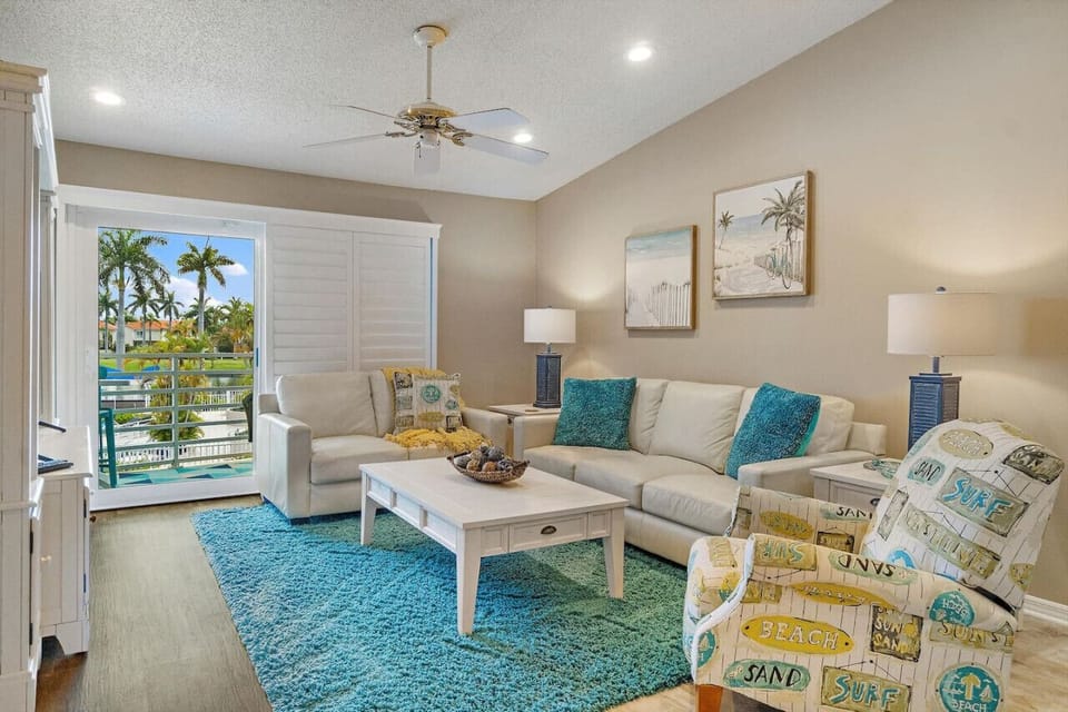 Spacious Living Area