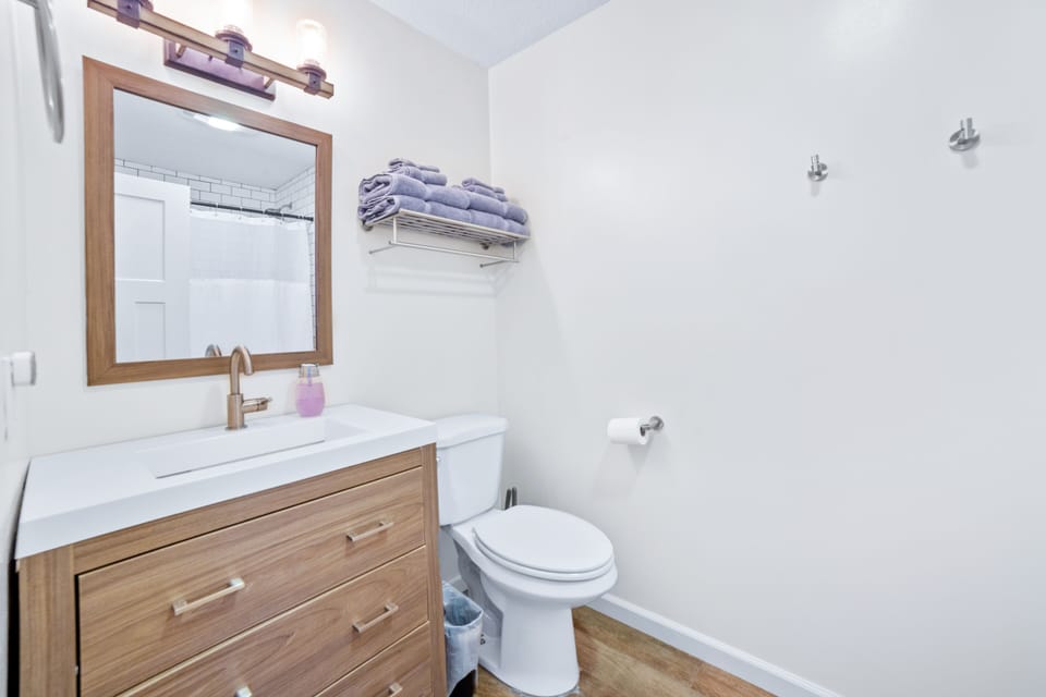 Bathroom 2: Bathtub + shower. Located in the second floor. 