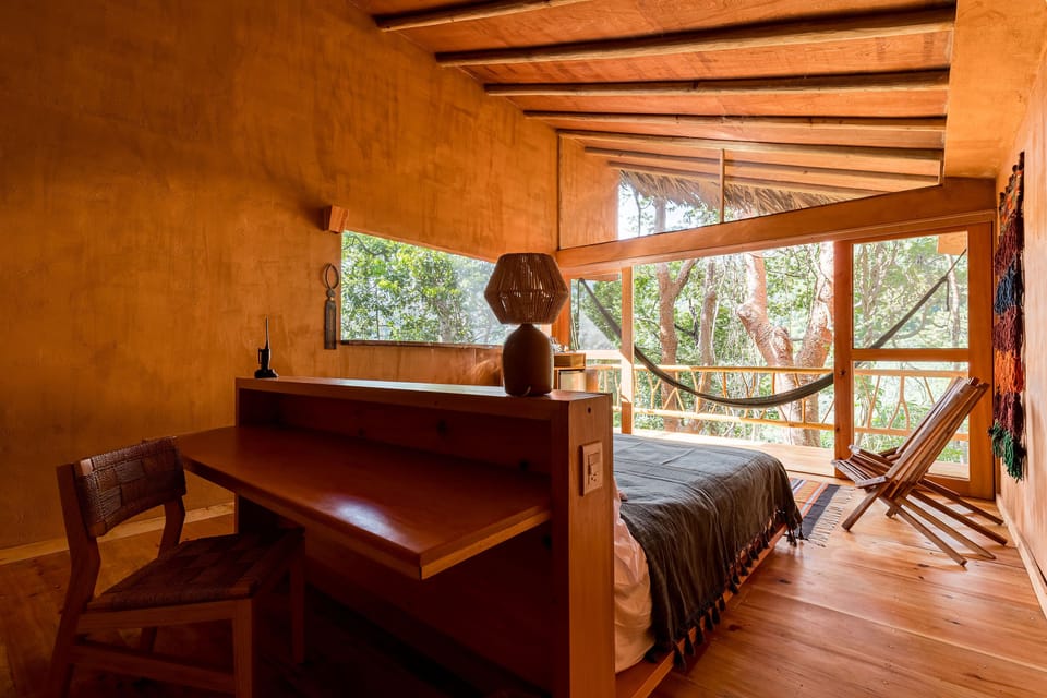 EcoLodge | Individually decorated, individually furnished, laptop workspace