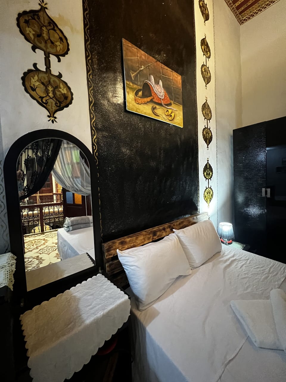 Traditional Room | WiFi (free), individually decorated, bed sheets