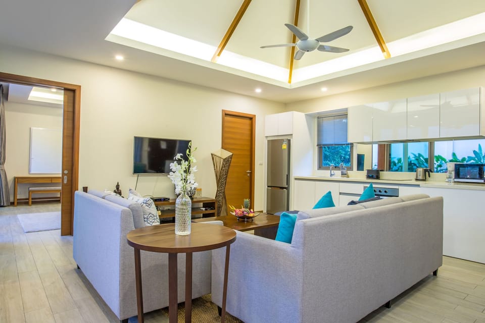 Luxury Villa | Living area | TV