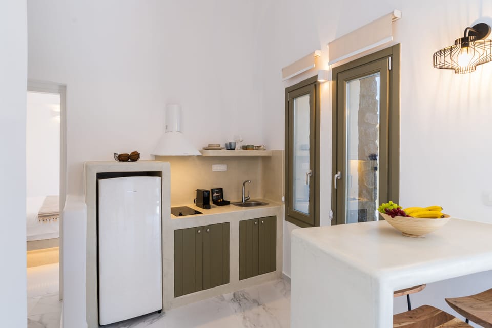 Mini-fridge, espresso maker, electric kettle