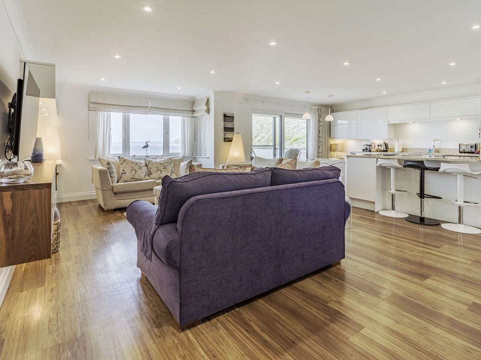 Cottage | Interior