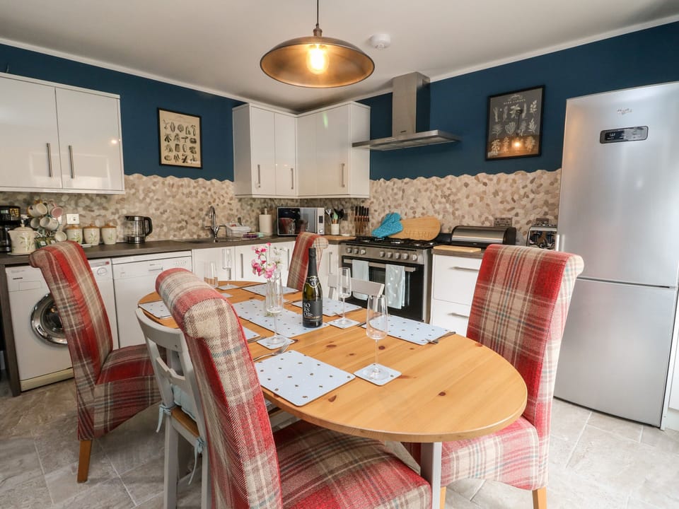 Fridge, dishwasher, electric kettle, toaster