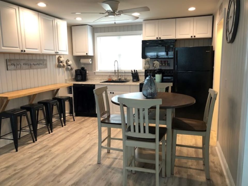 Open Floor Plan Dining Area and Kitchen
