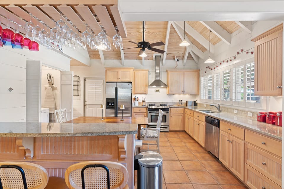 Large kitchen. Seating including the bar 8. 