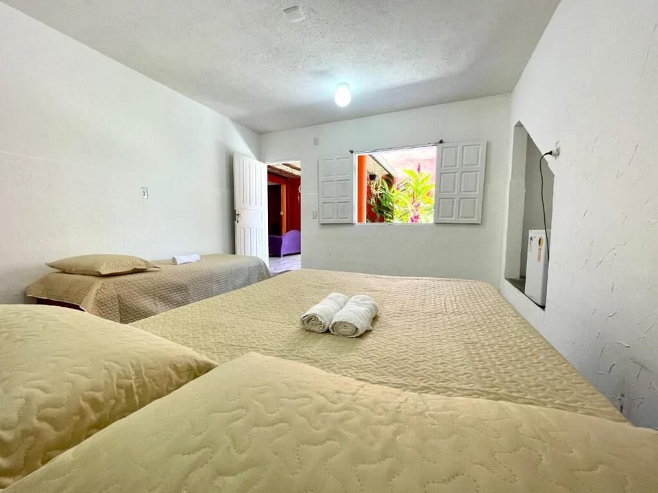 Hypo-allergenic bedding, free WiFi