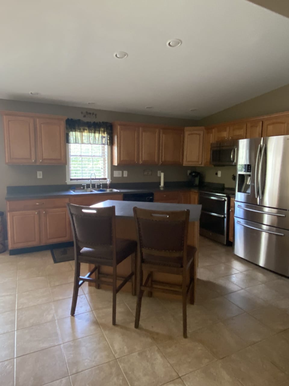 Upstairs kitchen 