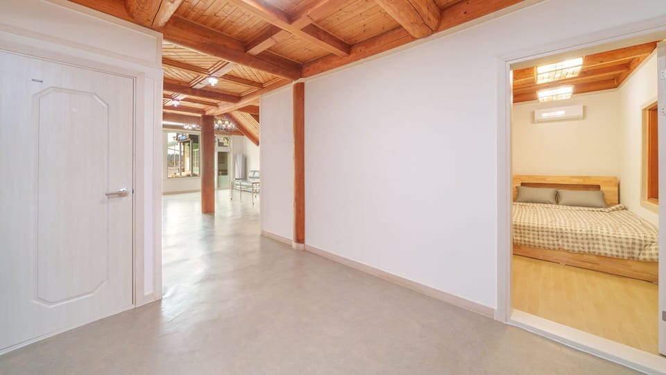 Basic Room, 5 Bedrooms (family) | 5 bedrooms, free WiFi