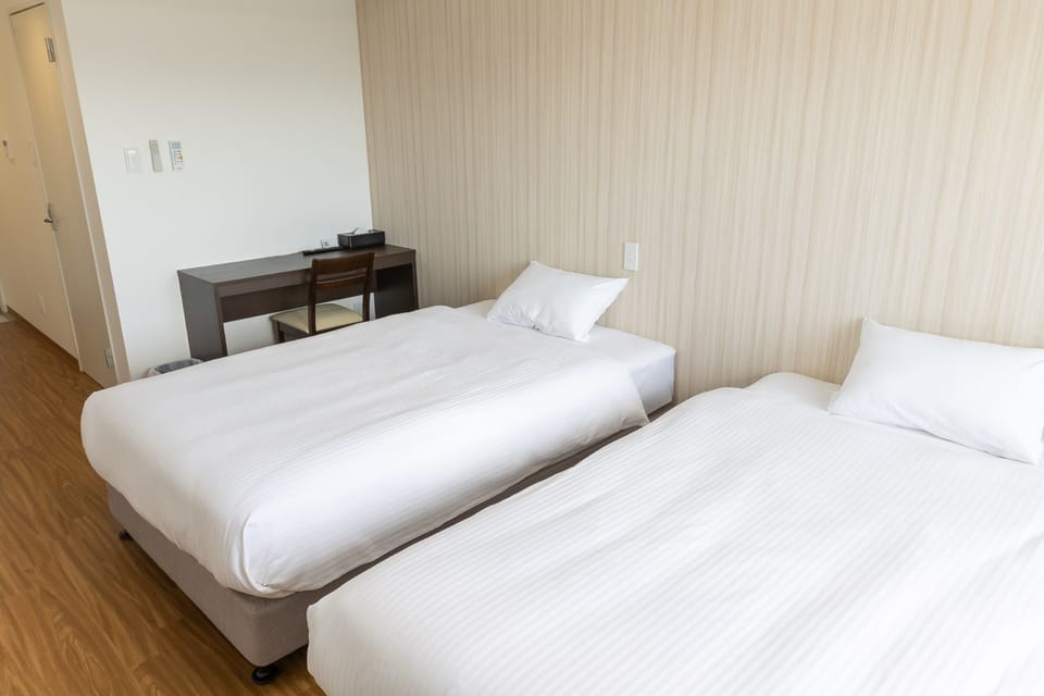 Comfort Twin Room, Multiple Beds, Non Smoking, Refrigerator & Microwave | Down comforters, desk, laptop workspace, free WiFi