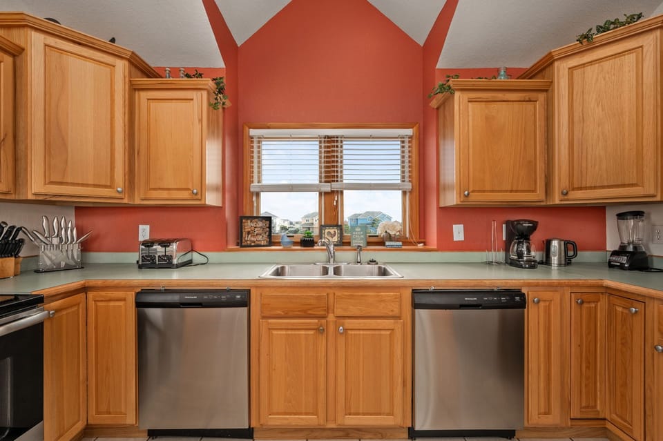 OW13: Our Happy Place | TL Kitchen with two dishwashers