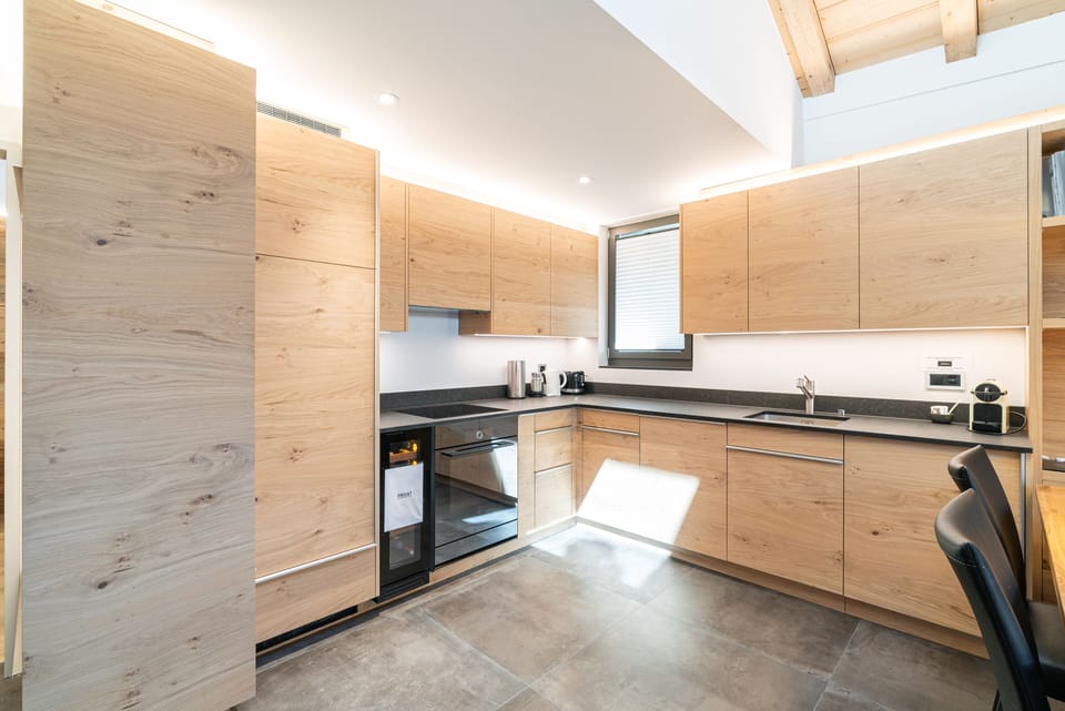 Two-Bedroom Attic Apartment with Matterhorn View | Private kitchen | Full-size fridge, oven, stovetop, dishwasher