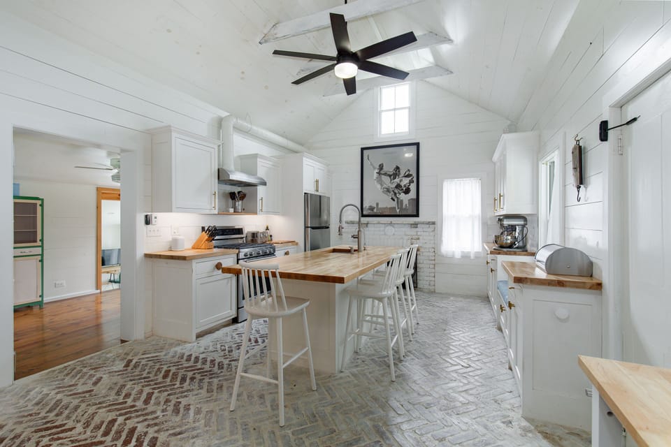 The kitchen is complete with everything you need