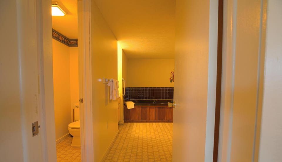 Bathroom 3