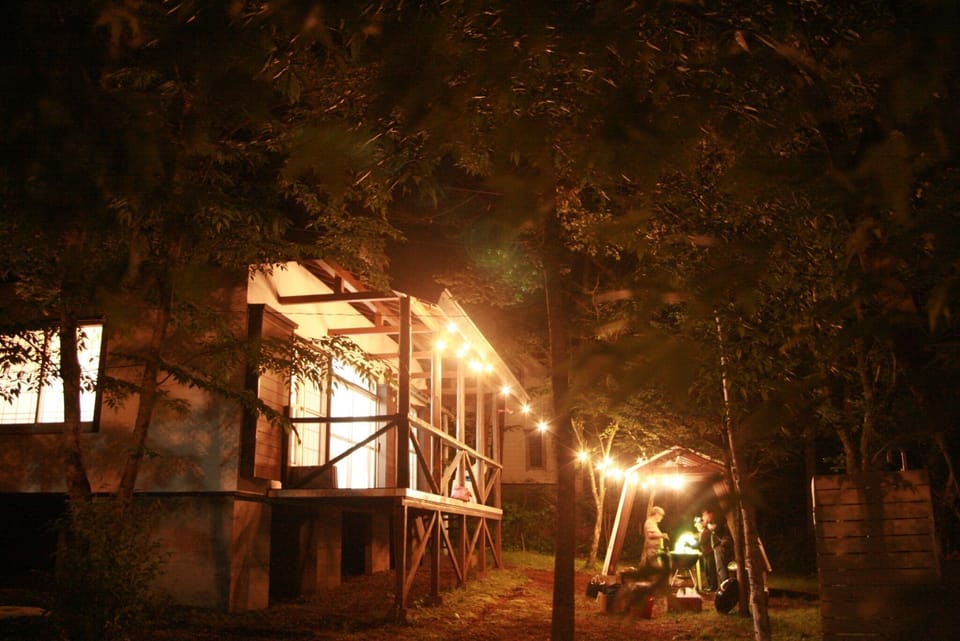 The atmosphere of BBQ at night is perfect!