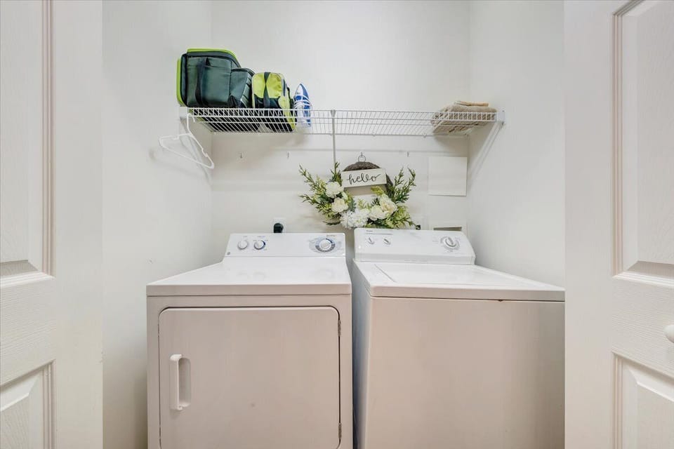 Full Size Washer & Dryer