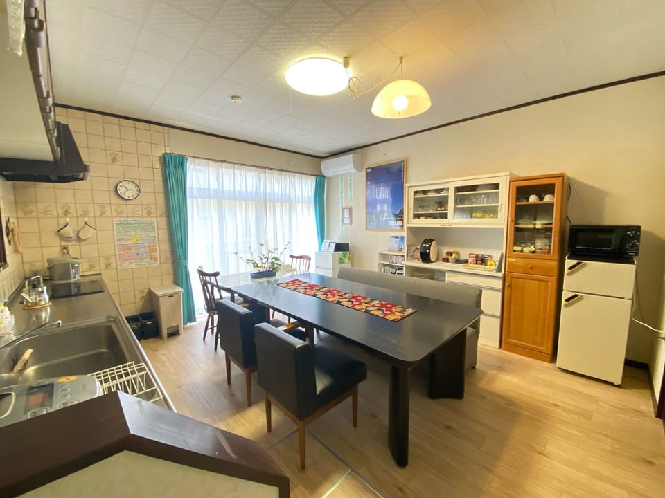 Private dining kitchen