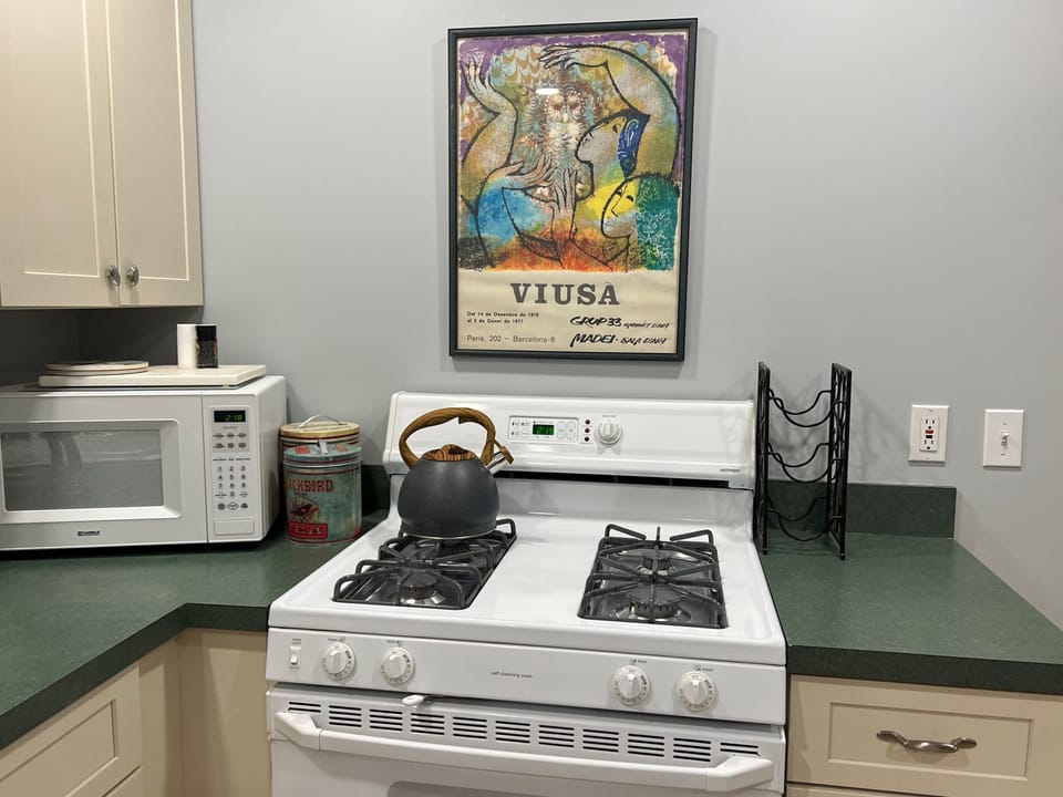 Kitchen - Kitchen
