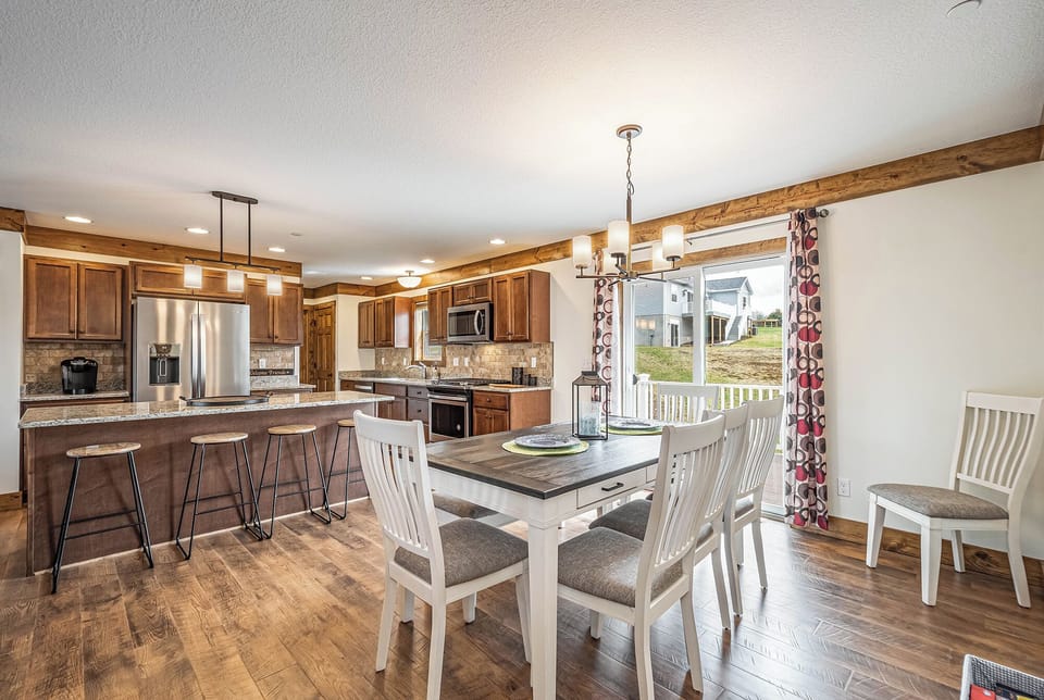 House (4 Bedrooms) | Property amenity