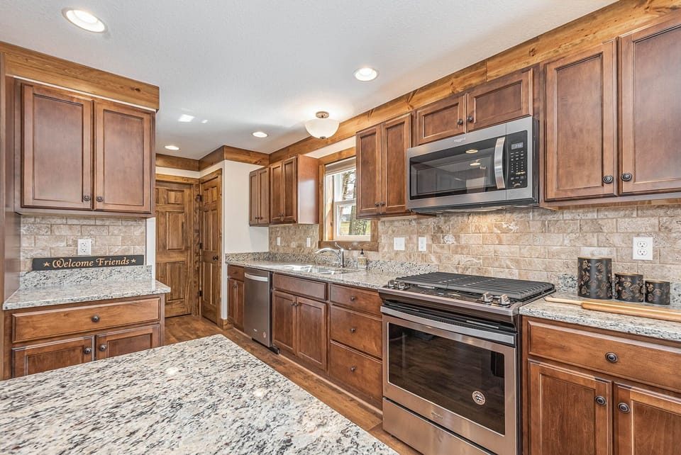 House (4 Bedrooms) | Property amenity
