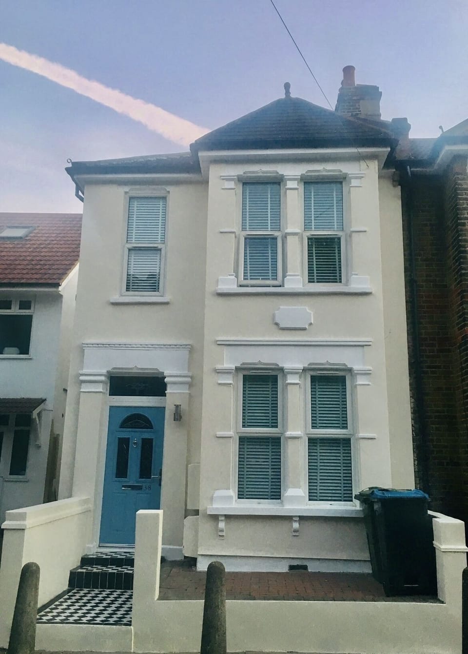 Beautiful Edwardian style property delivering  presence & luxury inside and out