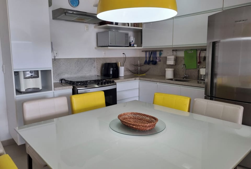 Apartment | Private kitchen | Microwave, oven, blender, cookware/dishes/utensils