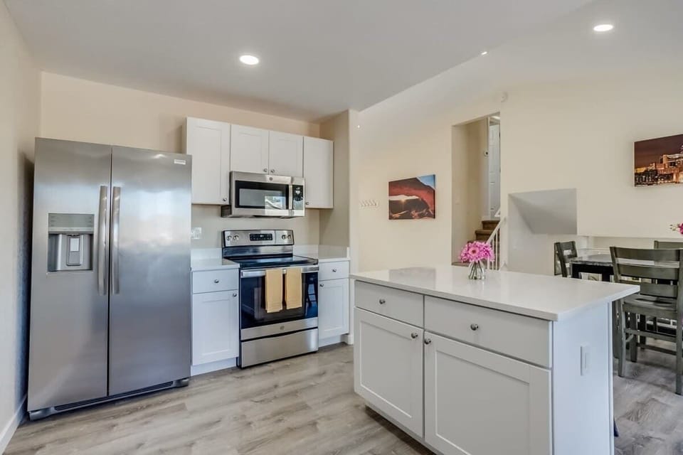 Spacious kitchen