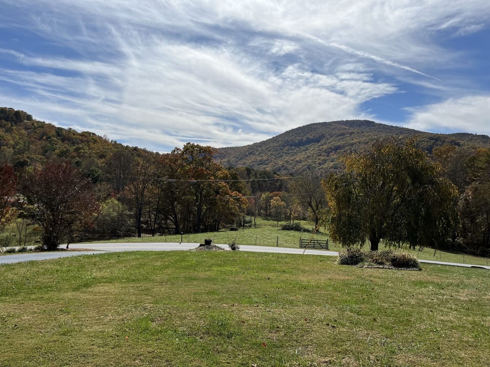 A beautiful view of the mountains in the fall