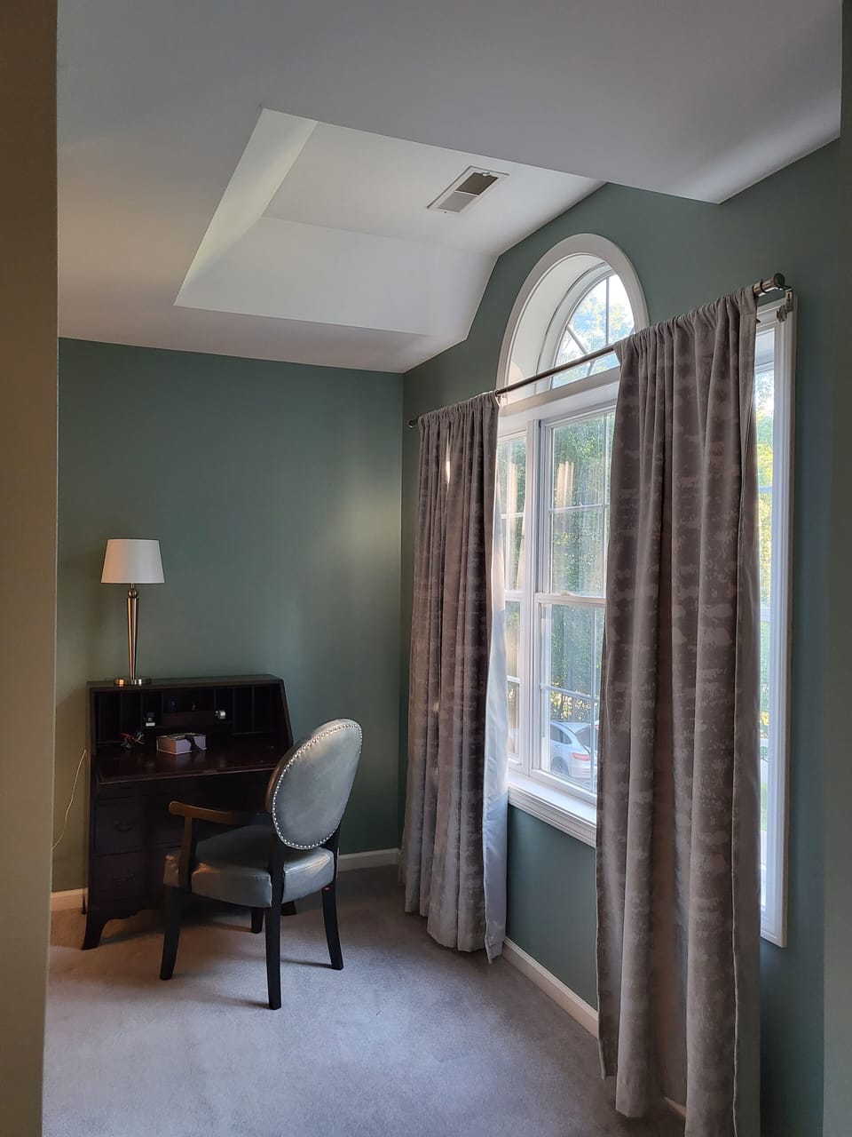 Master Bedroom Sitting Area