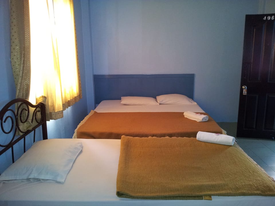 Classic Air Room | Free WiFi, bed sheets