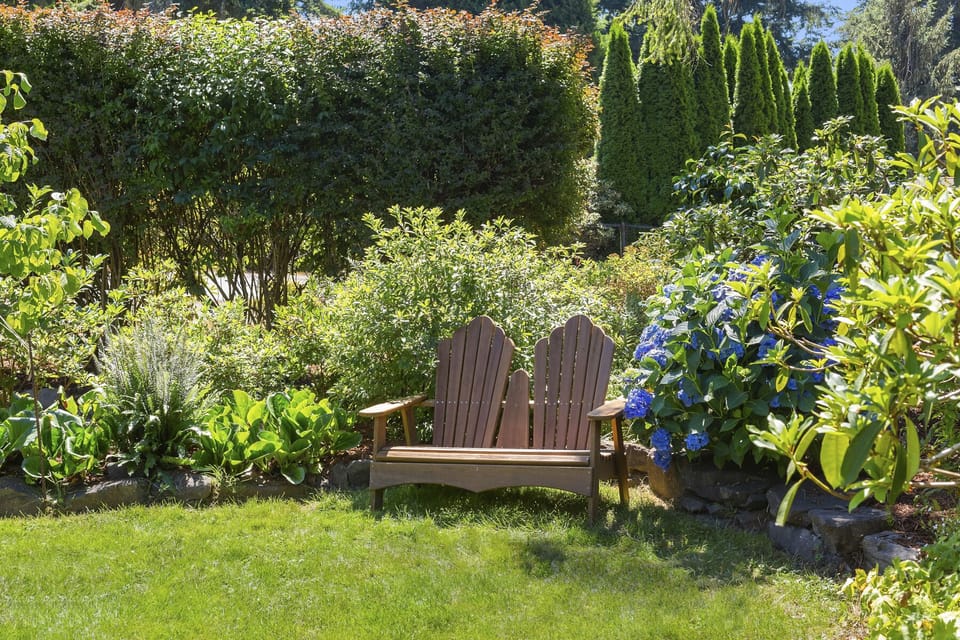So many areas in the garden where you can sit and enjoy the nature. 