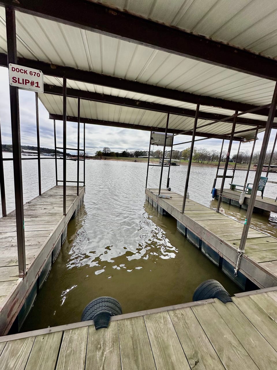 Guests can utilize "Slip #1" and the adjacent uncovered side walkway. 