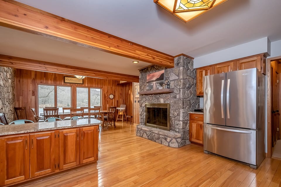 House (5 Bedrooms) | Property amenity