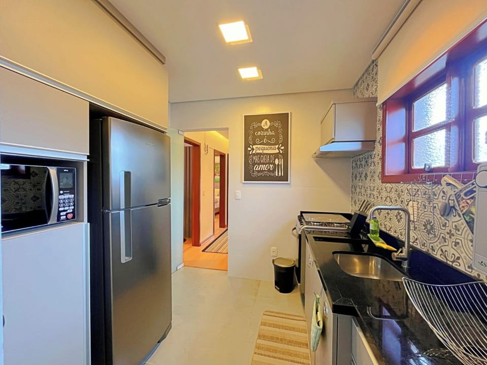 Family Apartment | Private kitchen | Full-size fridge, microwave, oven, toaster