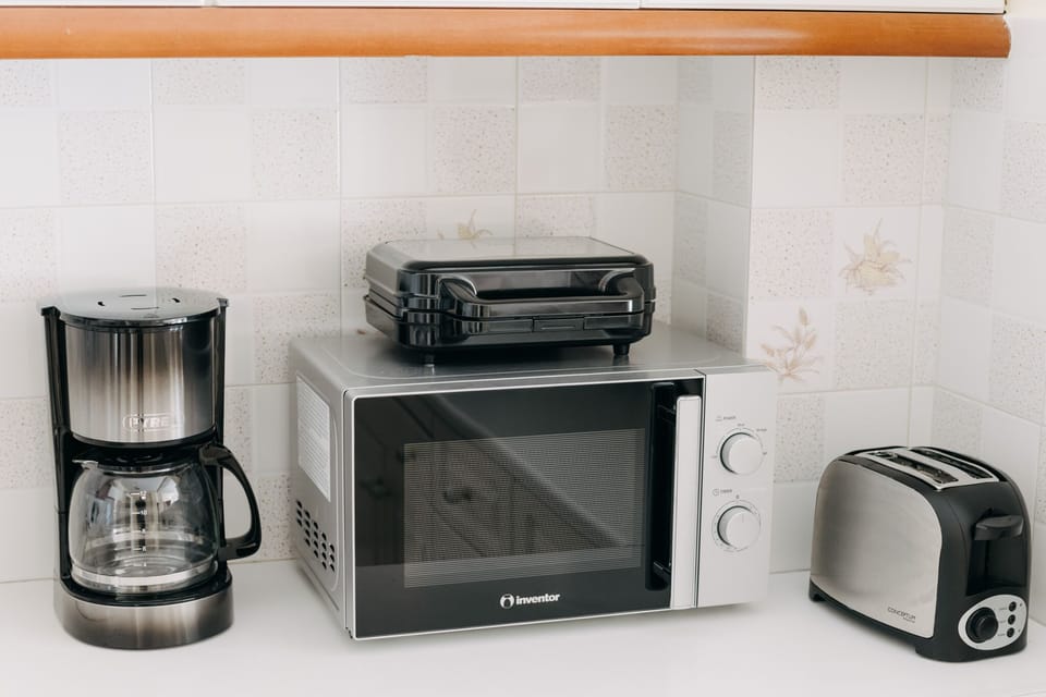 City Apartment, Multiple Bedrooms, Kitchen, City View | Private kitchen | Full-size fridge, microwave, oven, dishwasher