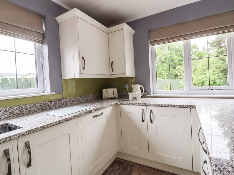 Fridge, dishwasher, electric kettle, toaster