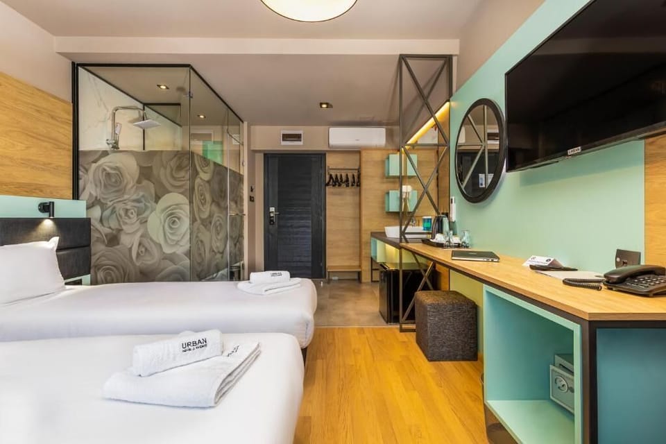 Standard Double or Twin Room | Minibar, in-room safe, blackout drapes, free WiFi