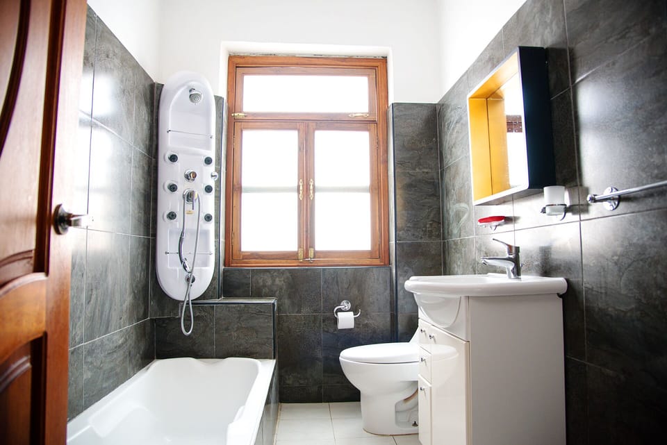 Nice and clean bathroom