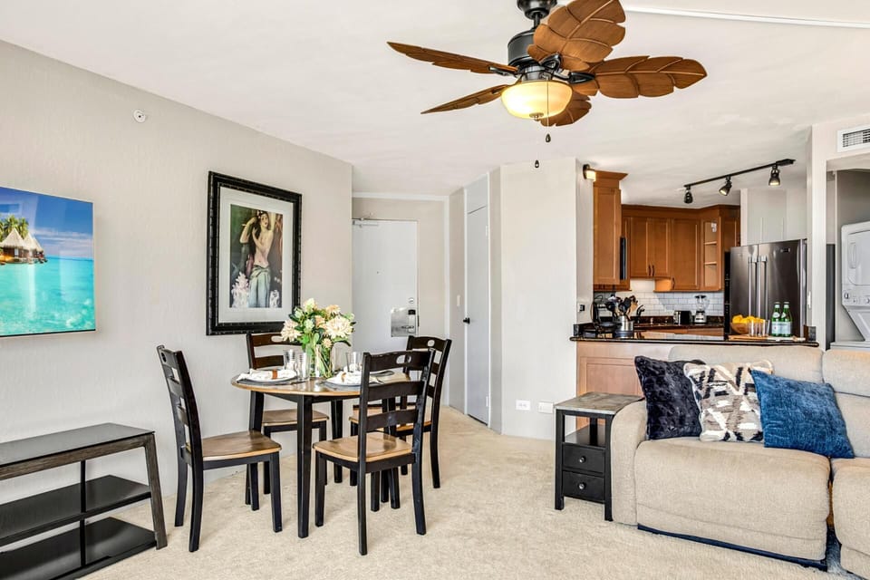 With golden light and sky-high city views, this dining nook adds a swirl of charm to every bite and sip   