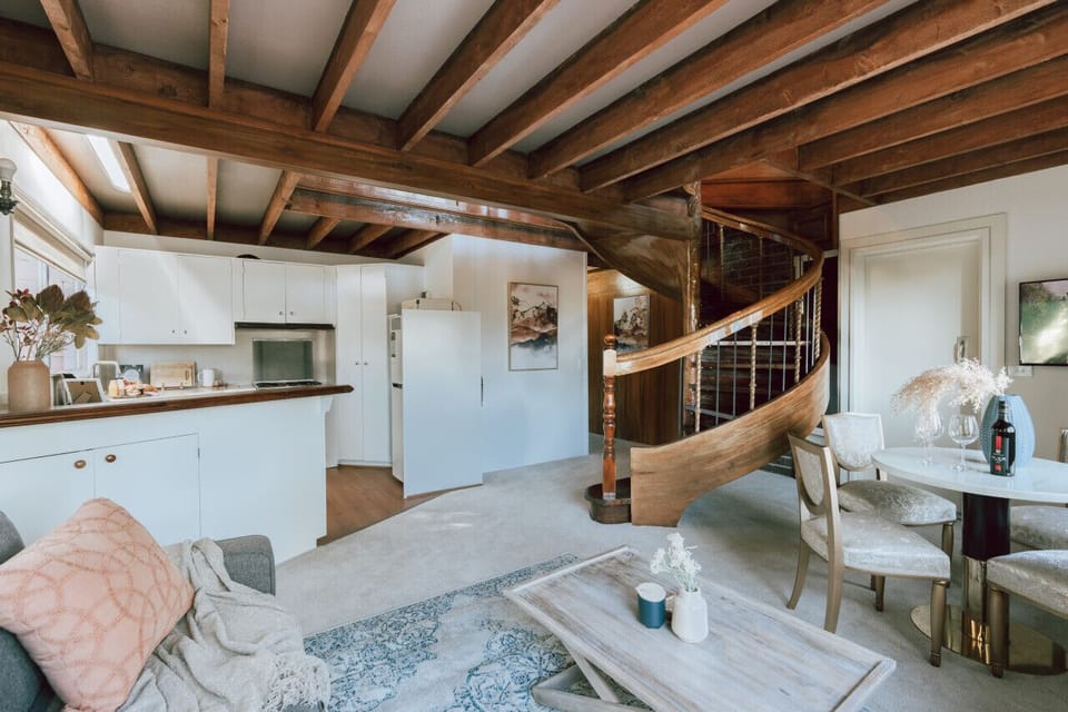 Bottom living & Kitchen
