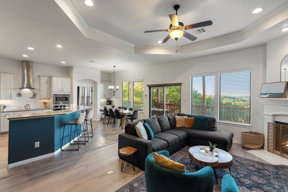 Main upstairs living area