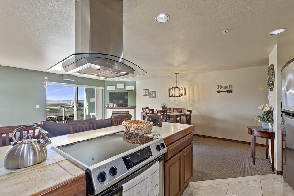 Open Kitchen
