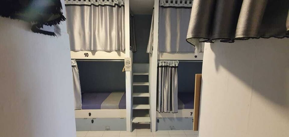 Room | Free WiFi