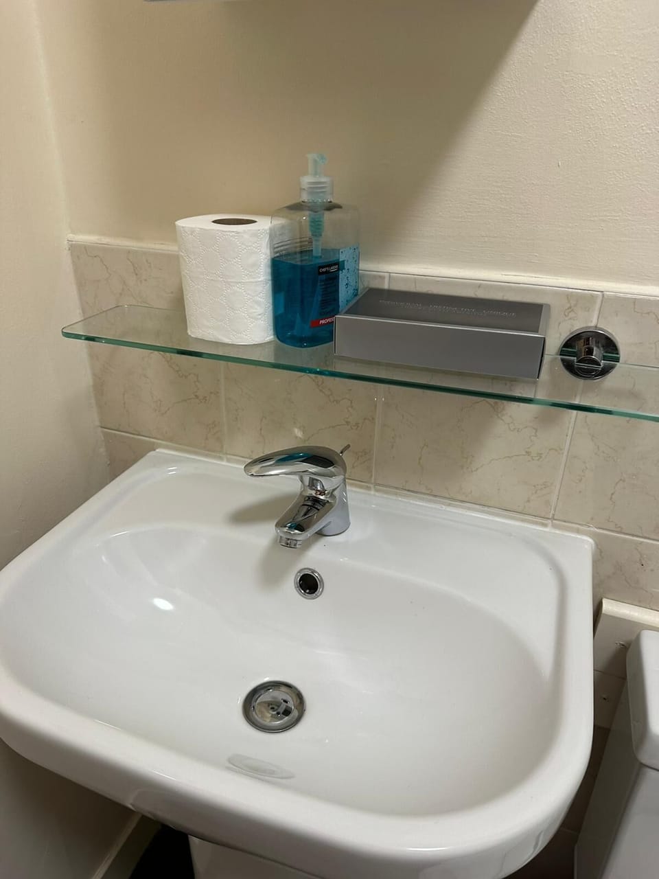 Bathroom - Wash sink